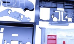 Płytka maskująca z koszem na kostkę czyszczącą II ( TECE square II metal, TECE square II szkło i TECE solid) 9240952